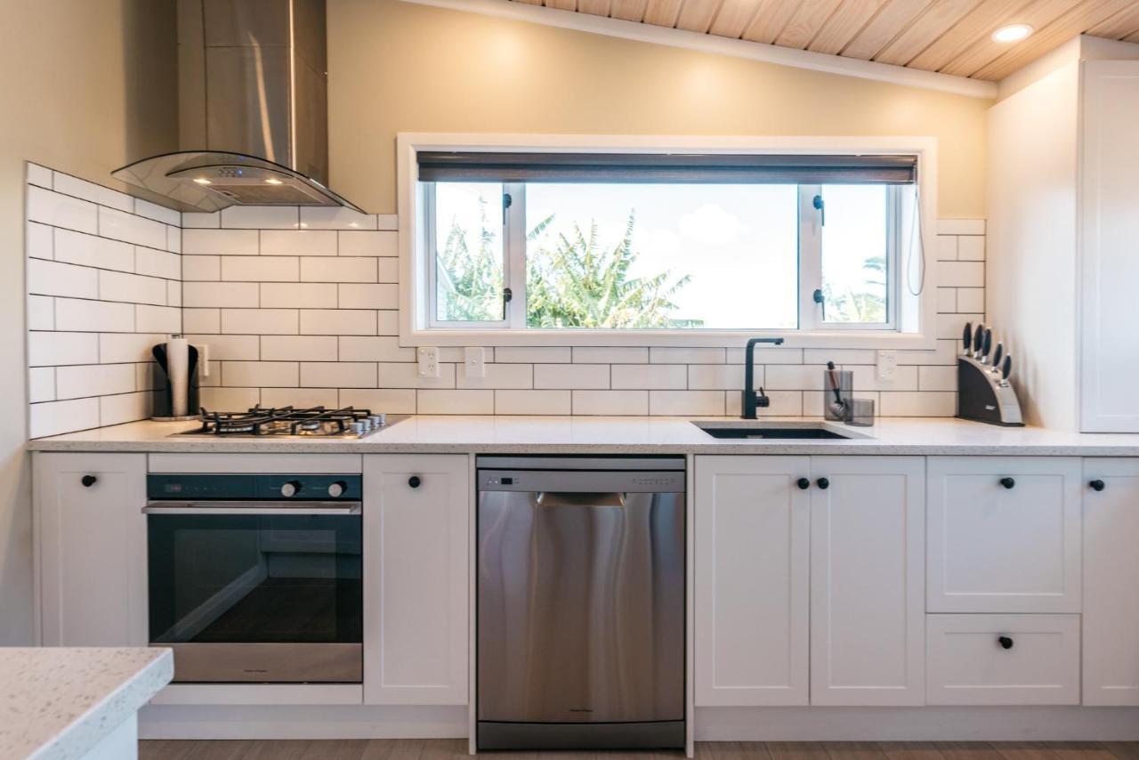 Pohutukawa Cottage, Waiheke Island Surfdale المظهر الخارجي الصورة